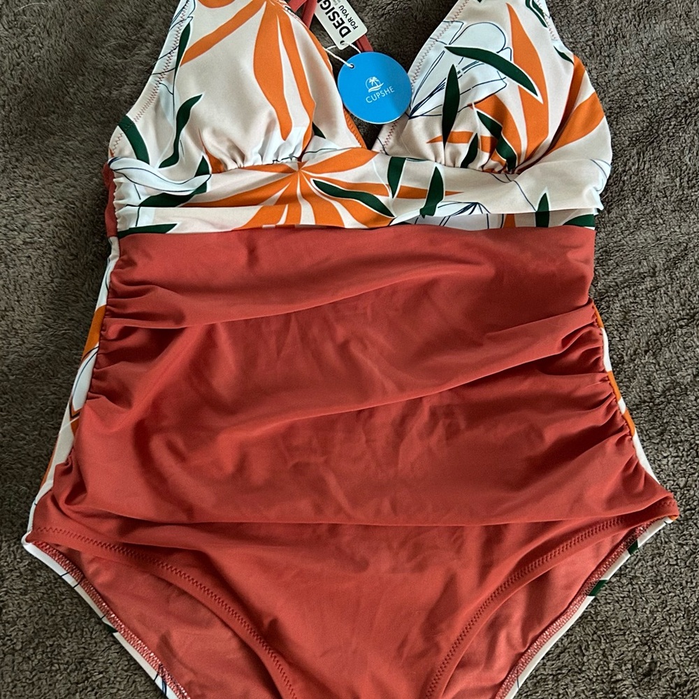 Cupshe Woman’s Rust-Orange Ruched Floral One-Piece Swimsuit